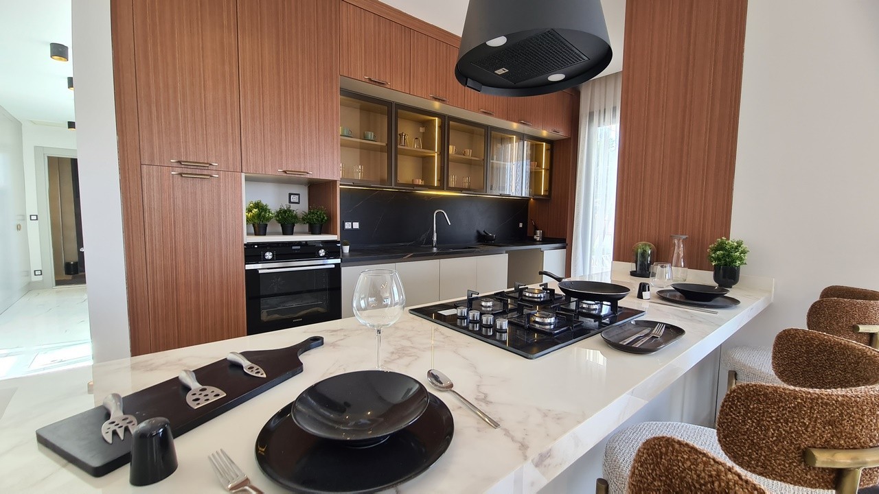 ОТДЕЛЬНАЯ ВИЛЛА С ВИДОМ НА МОРЕ В КУШАДАСЫ.