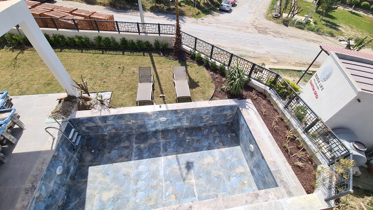 ОТДЕЛЬНАЯ ВИЛЛА С ВИДОМ НА МОРЕ В КУШАДАСЫ.