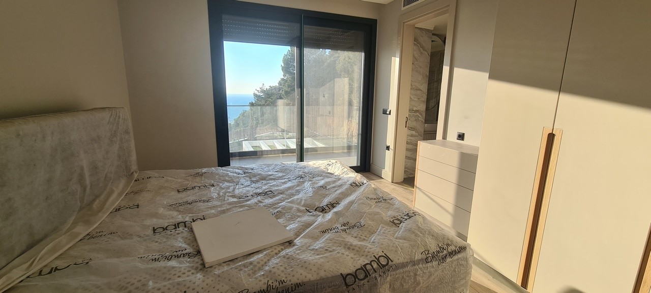 HOT OFFER ! KUSADASI MARINA PRIME LOCATION LUXURY VILLA'S PROJECT