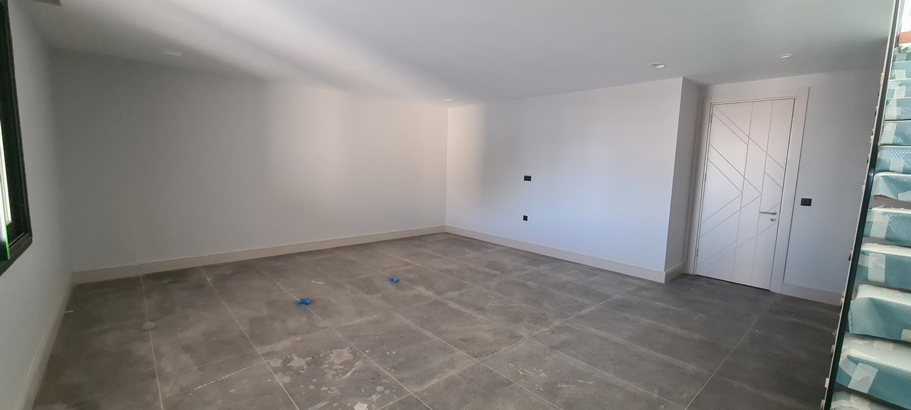 HOT OFFER ! KUSADASI MARINA PRIME LOCATION LUXURY VILLA'S PROJECT