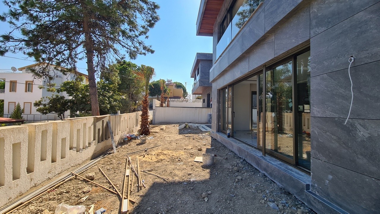 GREEN BEACH BEACH FRONT VILLAS FROM OFF-PLAN STUNNING LOCATION