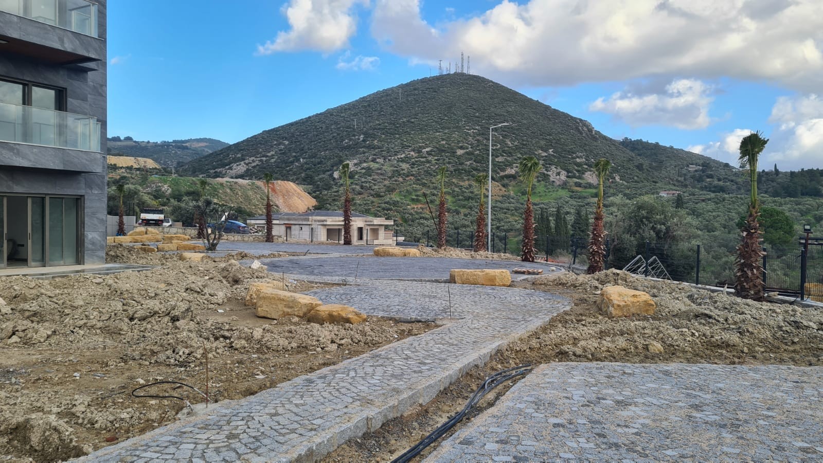 РОСКОШНЫЕ НОВЫЕ КВАРТИРЫ НА ПРОДАЖУ В КУШАДАСЫ.