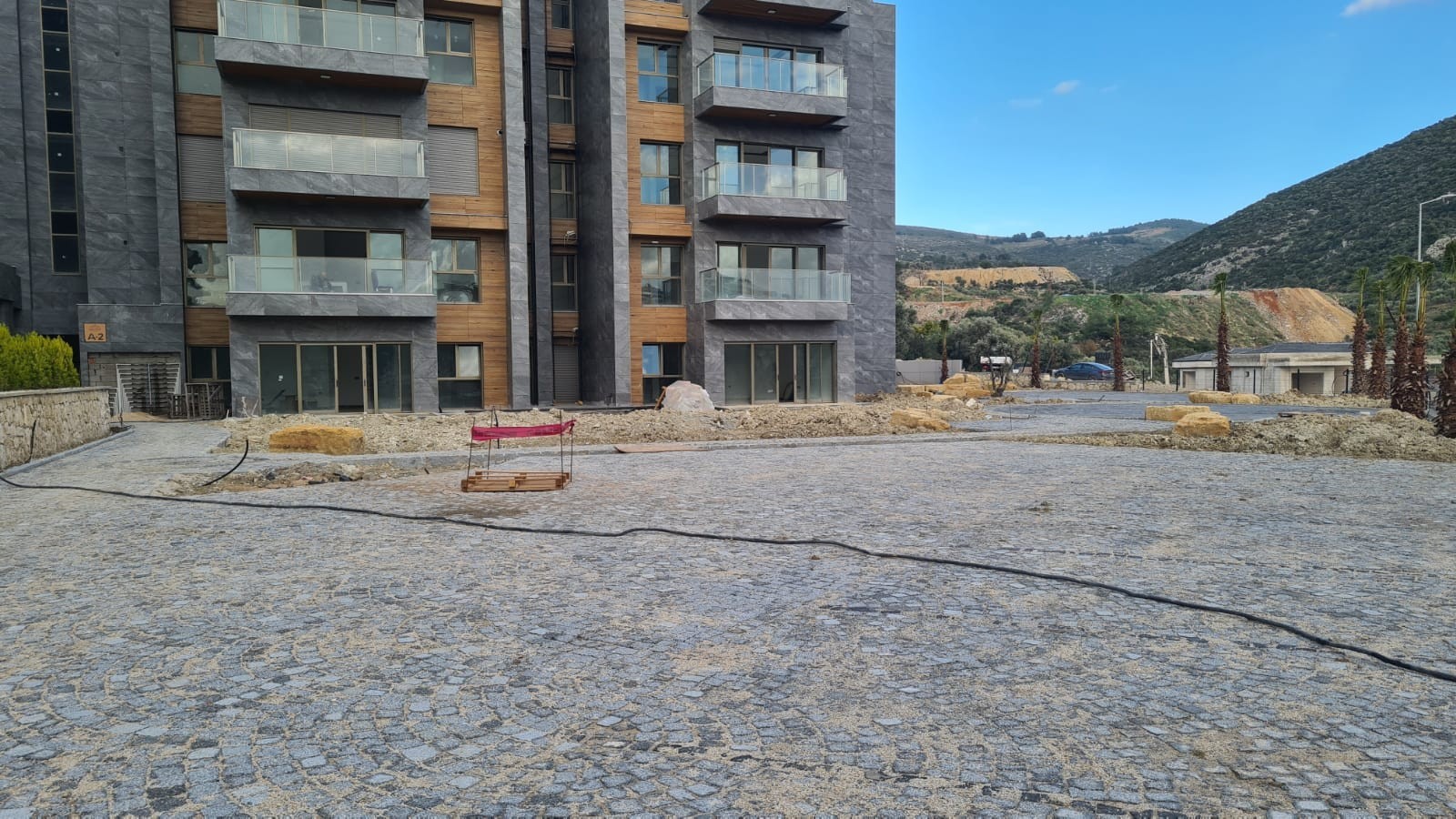 РОСКОШНЫЕ НОВЫЕ КВАРТИРЫ НА ПРОДАЖУ В КУШАДАСЫ.