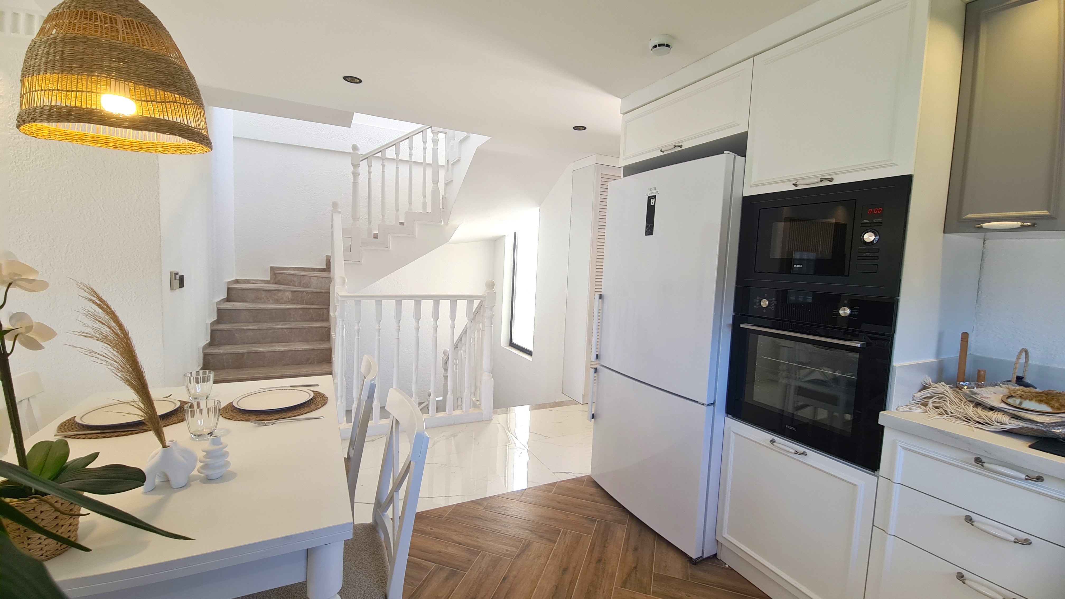 Country Style Semi-Detached Villa For Sale