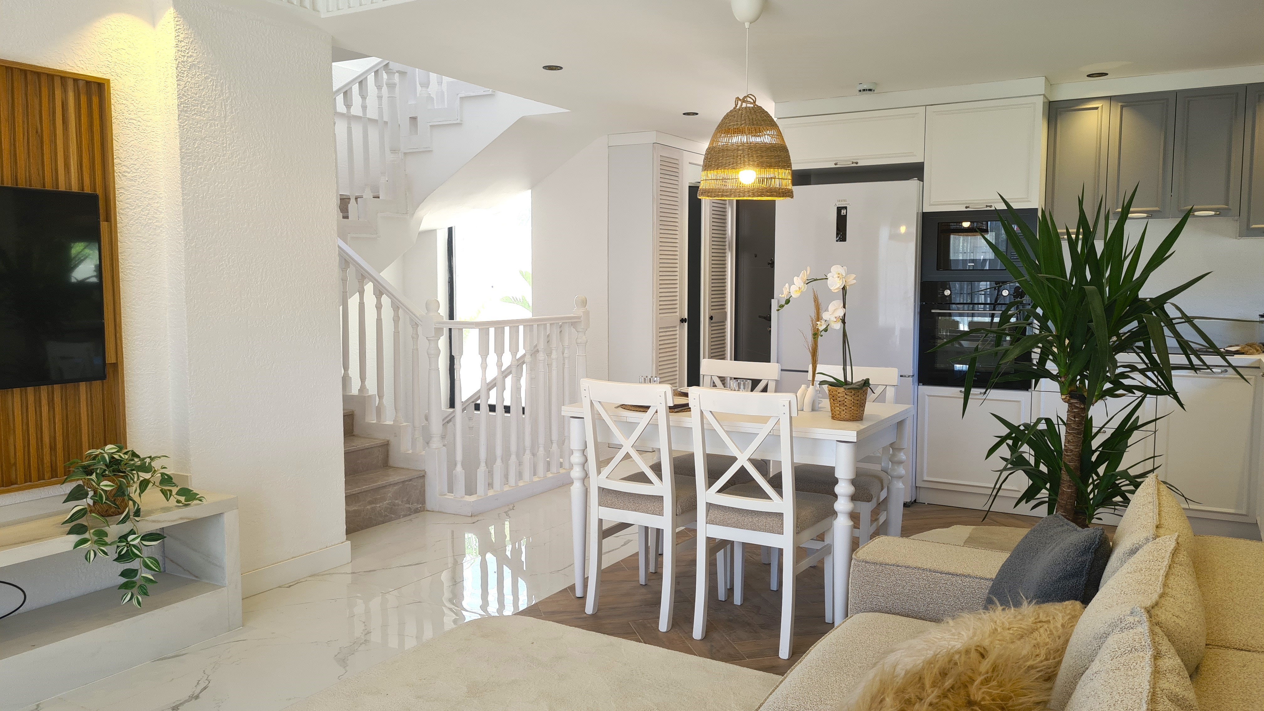 Country Style Semi-Detached Villa For Sale