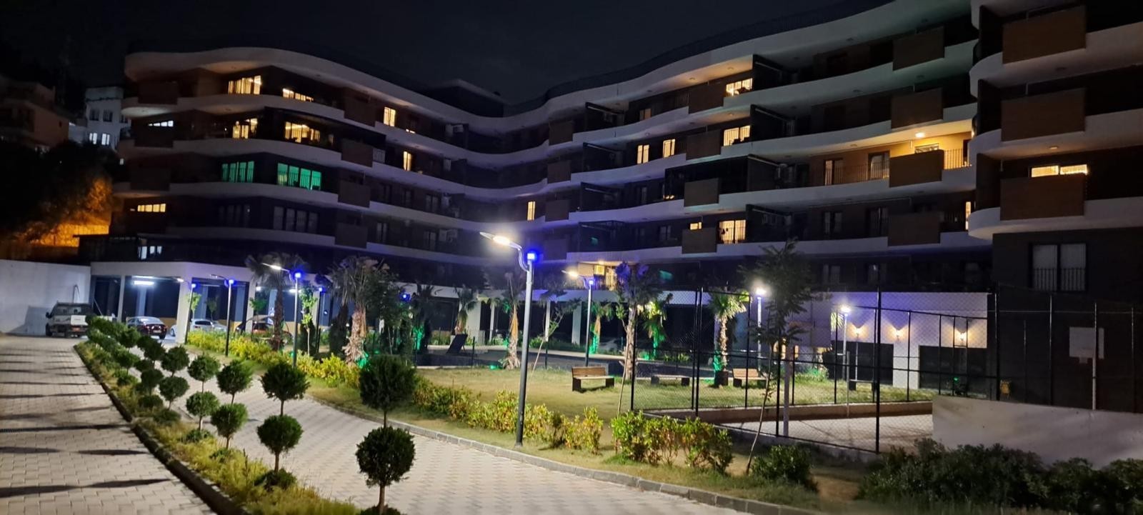 КОМФОРТНЫЕ АПАРТАМЕНТЫ 3+1 В ЖИЛОМ КОМПЛЕКСЕ С БАССЕЙНОМ В КУШАДАСЫ.