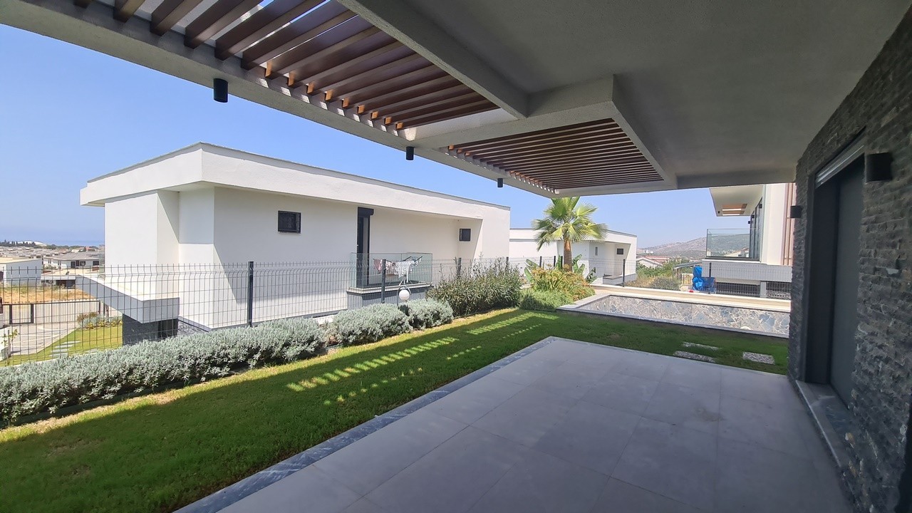 BOUTIQUE VILLA WITH PRIVATE POOL CLOSE TO THE BEACH