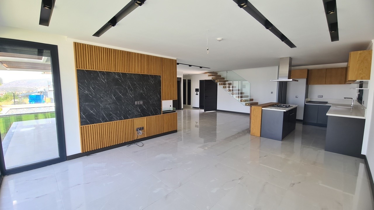 BOUTIQUE VILLA WITH PRIVATE POOL CLOSE TO THE BEACH