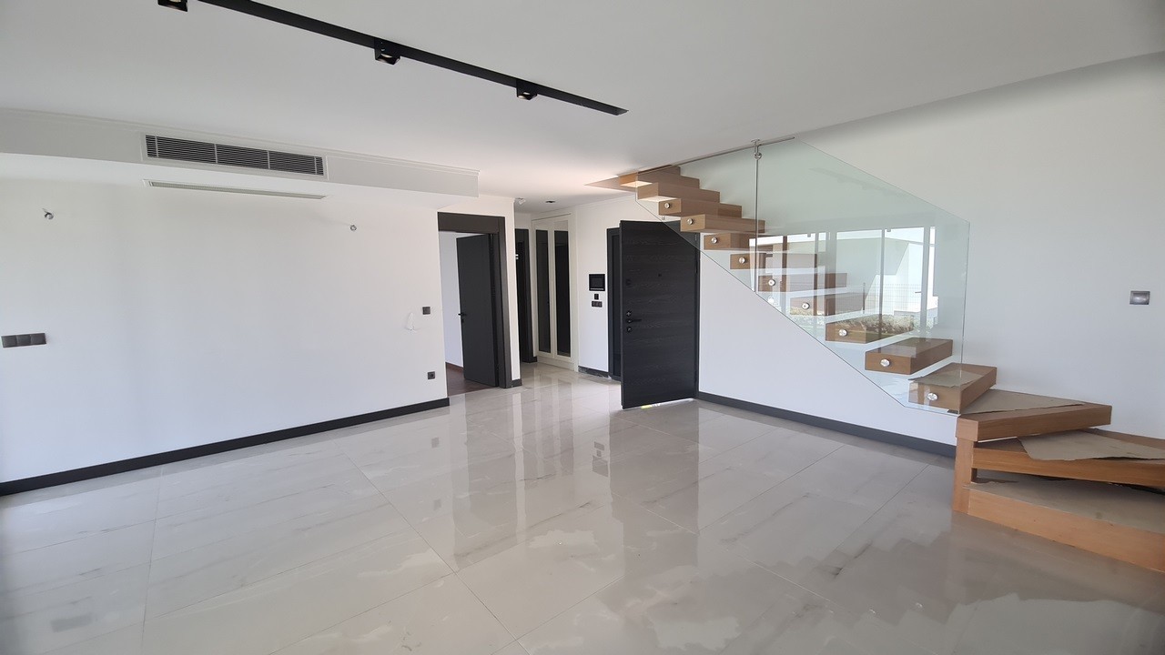 BOUTIQUE VILLA WITH PRIVATE POOL CLOSE TO THE BEACH