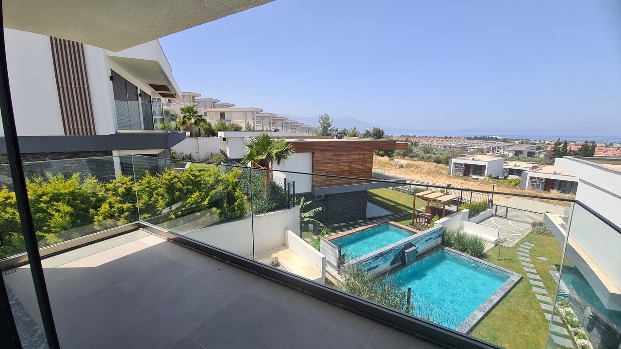 BOUTIQUE VILLA WITH PRIVATE POOL CLOSE TO THE BEACH