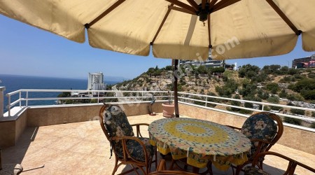 Splendid Duplex Apartment with Full Sea View, Walking Distance to Beach and Center