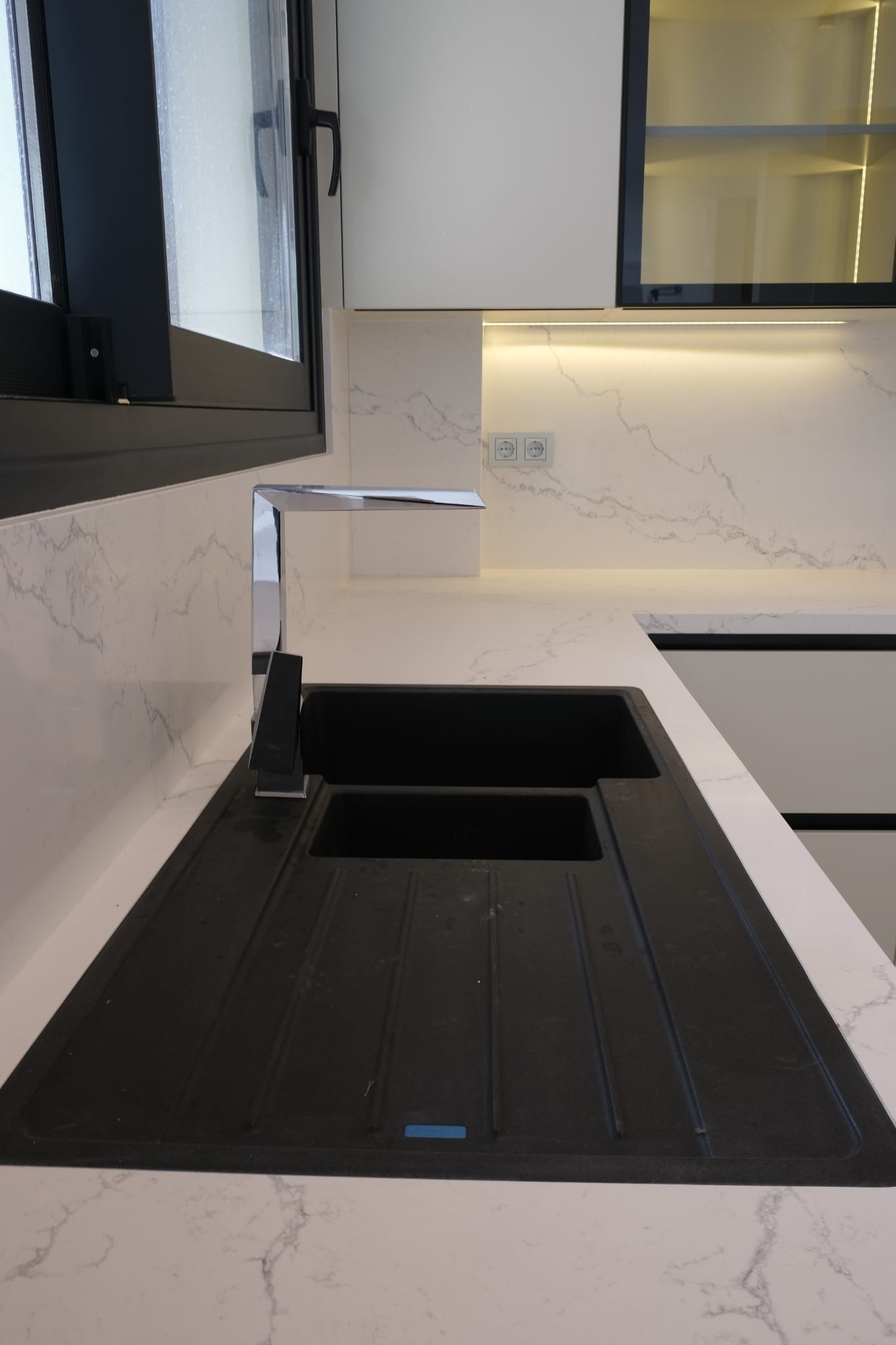 4+1 Villa with Private Pool in Ladies Beach