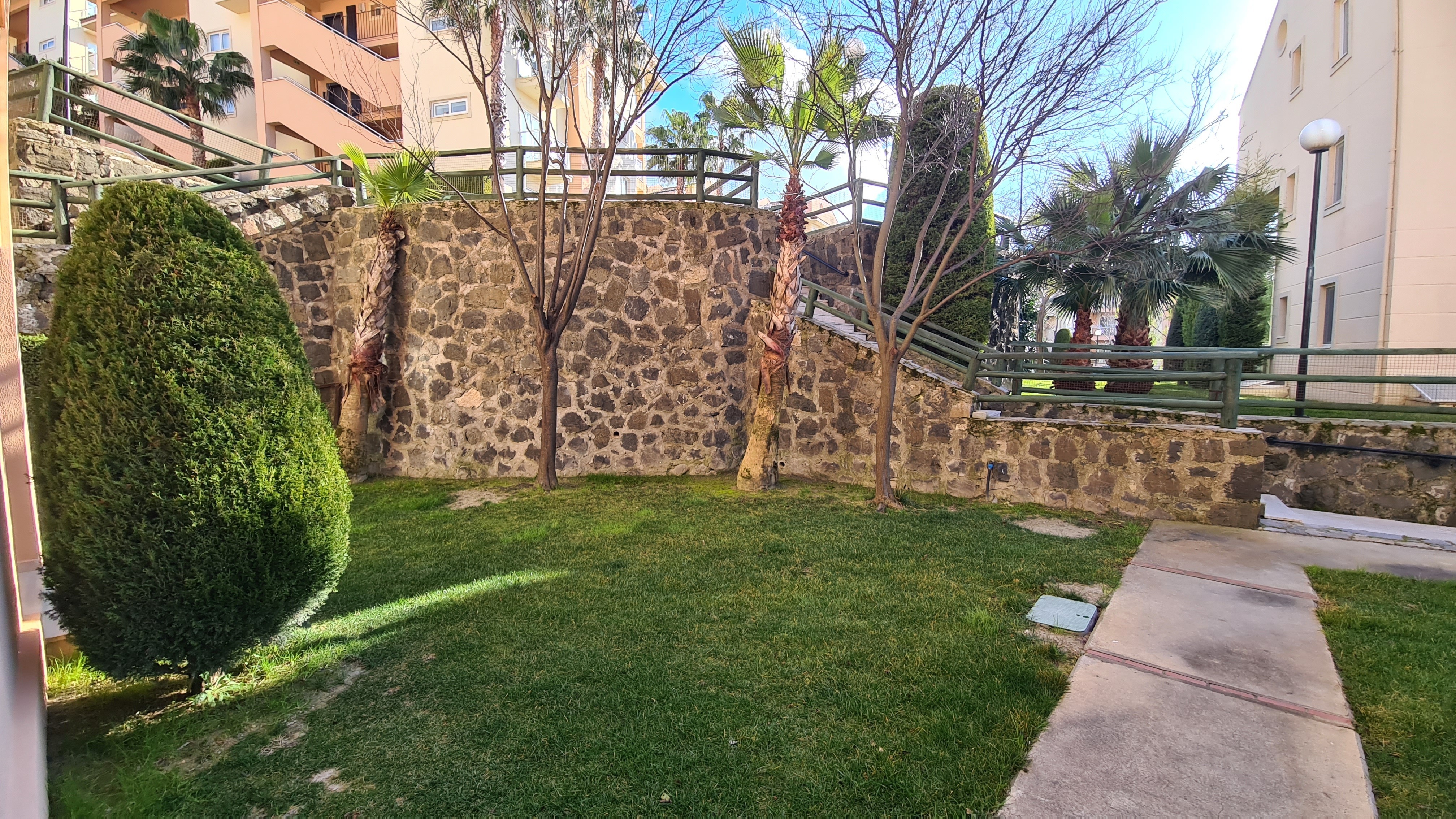 Luxury Golf Resort Spa Hotel, Opportunity with 2+1 Apartment