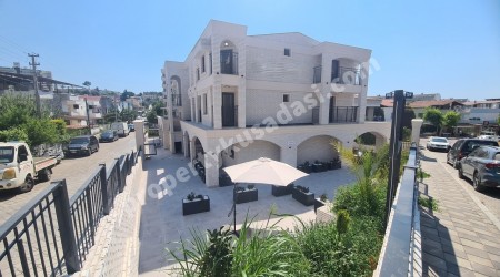 COUNTRY MODERN ARCHITECTURE APARTMENTS ON THE LADİES BEACH