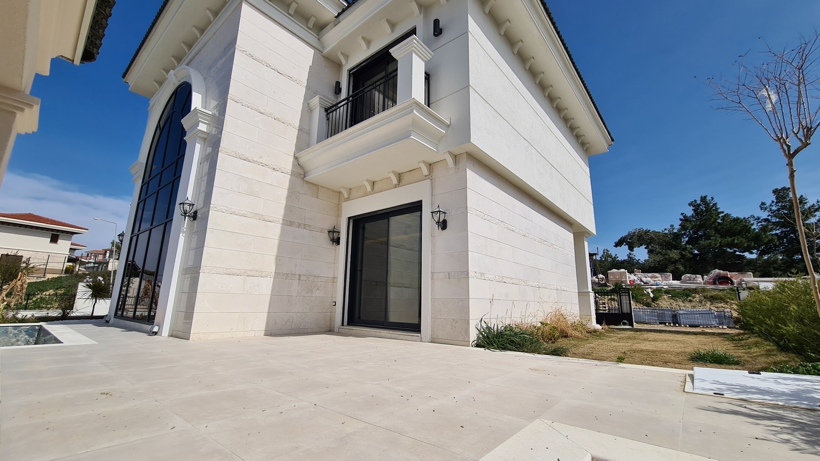 Luxury Villa with Sea View for Sale in Soğucak, Kuşadası