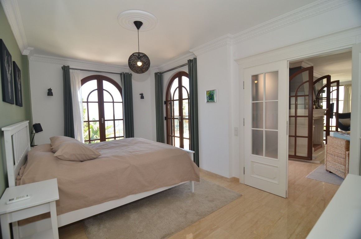 ОТДЕЛЬНАЯ ВИЛЛА С ЧАСТНЫМ БАССЕЙНОМ В АЛАНИИ OASIS SKY CLUB