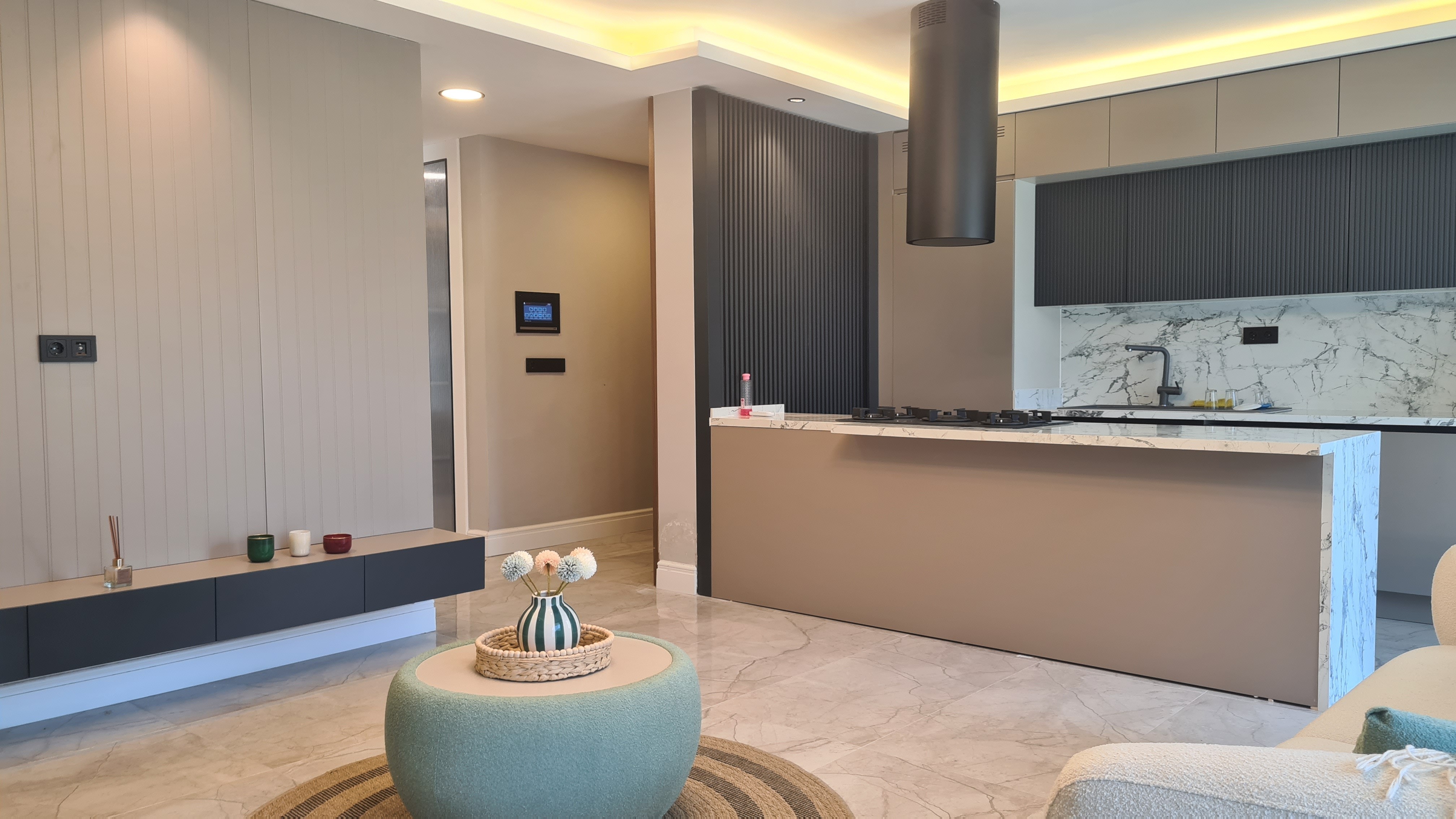 For Sale: Modern 4-Bedroom, 4-Bathroom Villa with Private Pool , Just 700 Meters from the Beach in Kuşadası