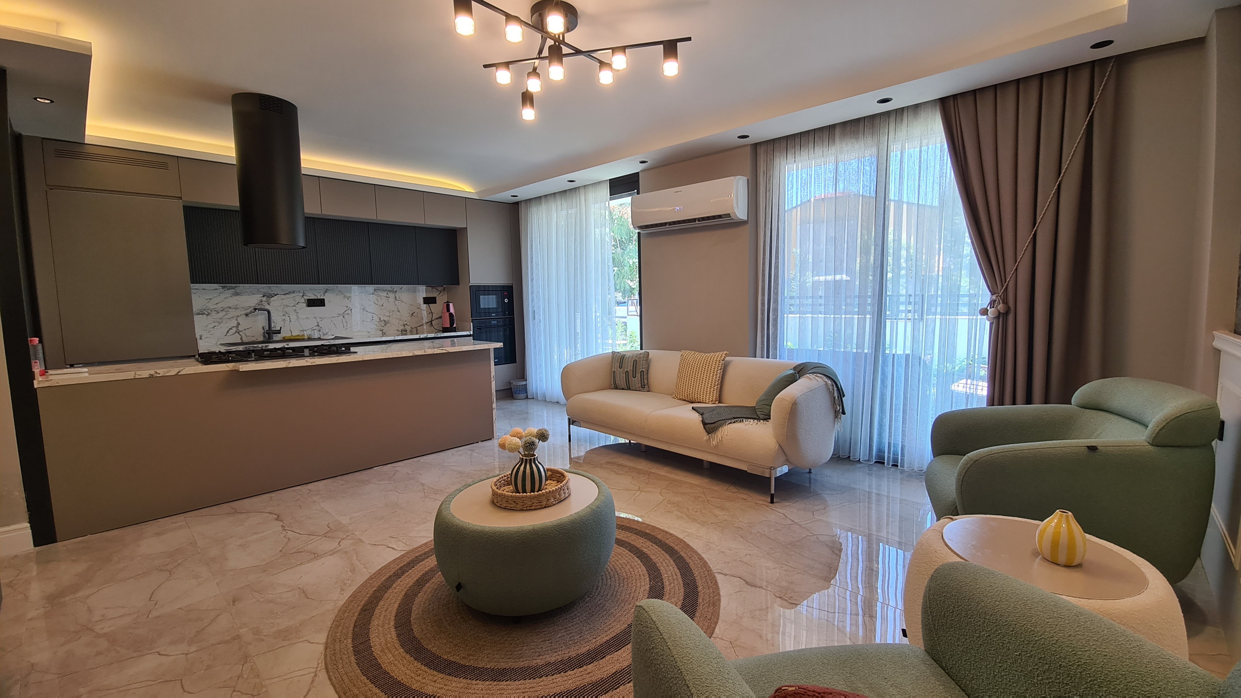 For Sale: Modern 4-Bedroom, 4-Bathroom Villa with Private Pool , Just 700 Meters from the Beach in Kuşadası