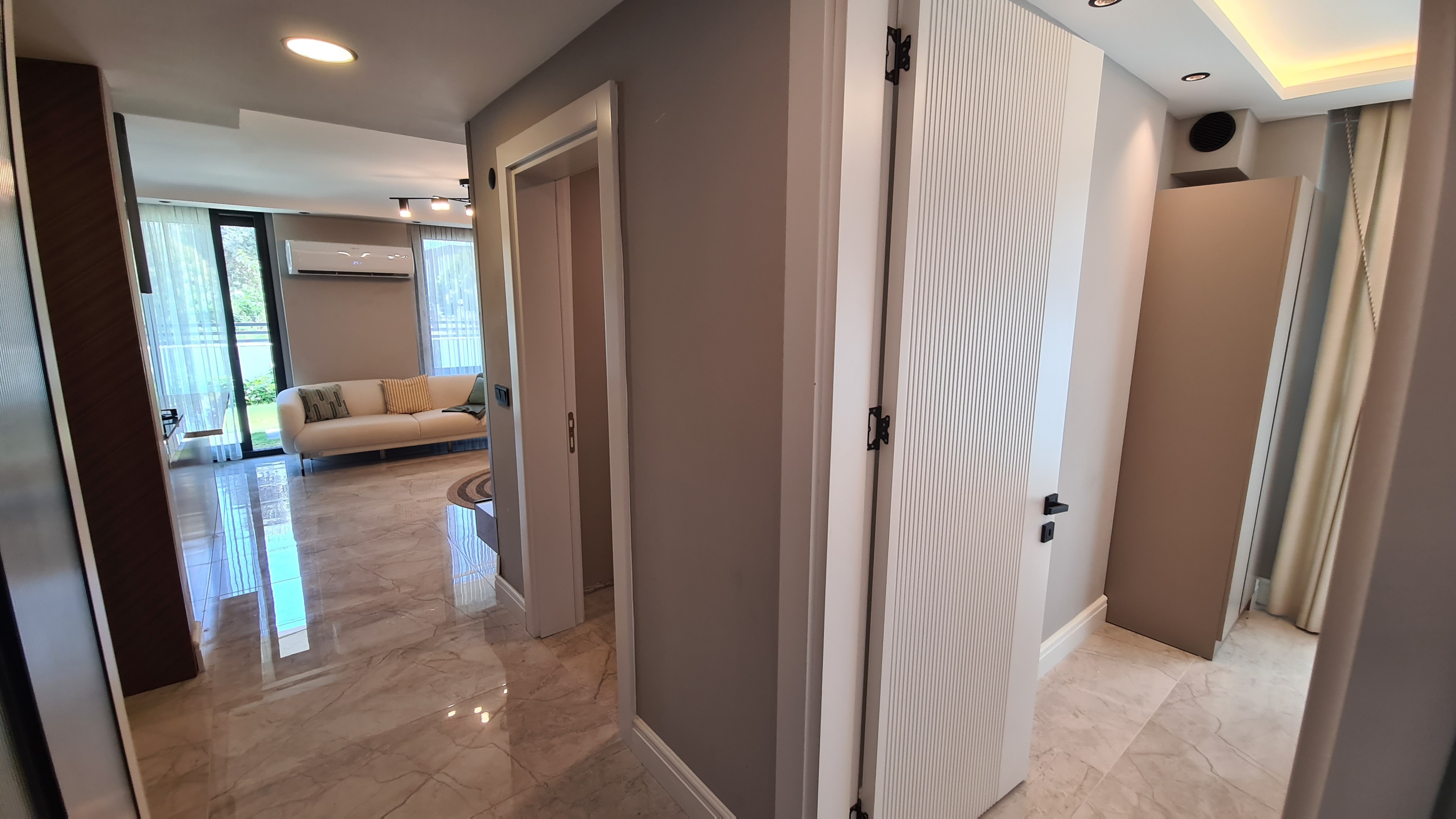 For Sale: Modern 4-Bedroom, 4-Bathroom Villa with Private Pool , Just 700 Meters from the Beach in Kuşadası