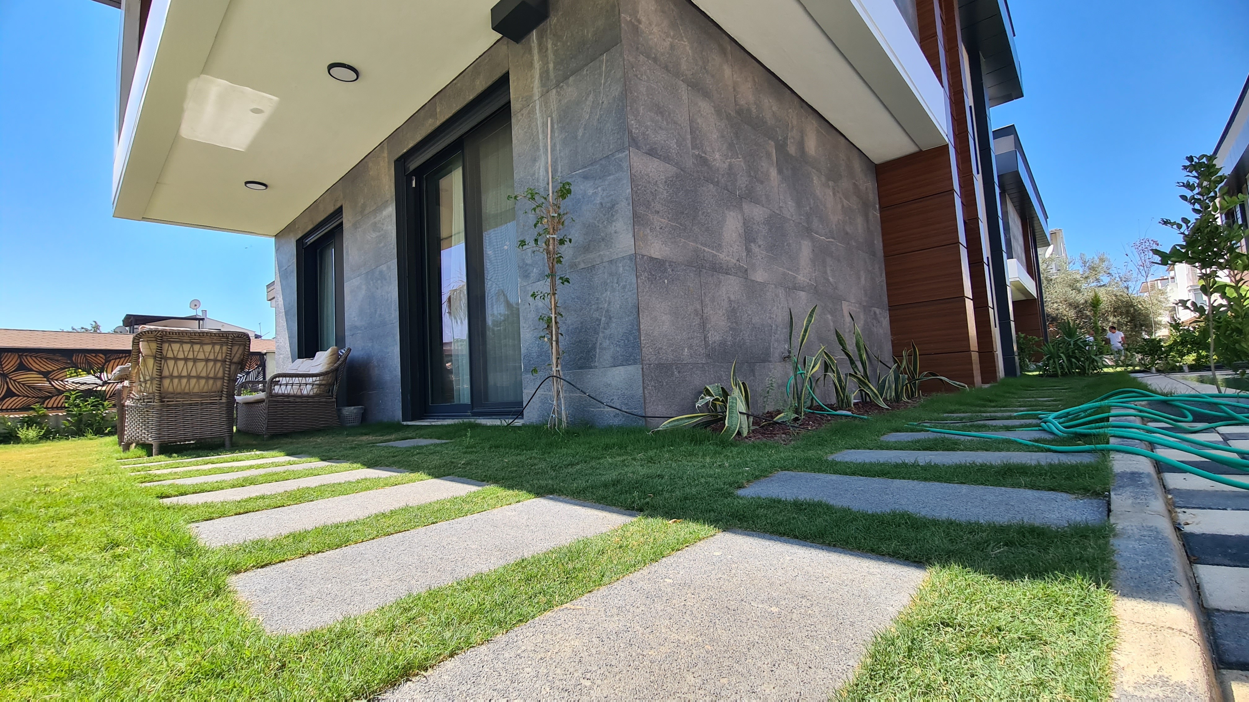 For Sale: Modern 4-Bedroom, 4-Bathroom Villa with Private Pool , Just 700 Meters from the Beach in Kuşadası