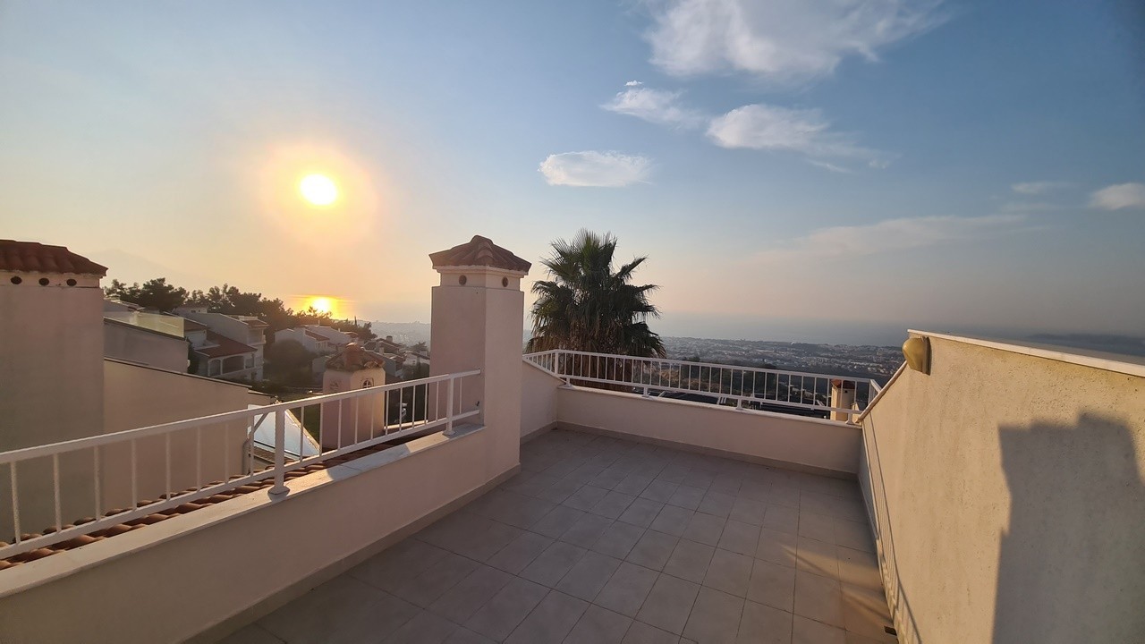 "Stunning 5-Bedroom Villa with Private Pool, Nature and Sea Views in Kuşadası Soğucak"