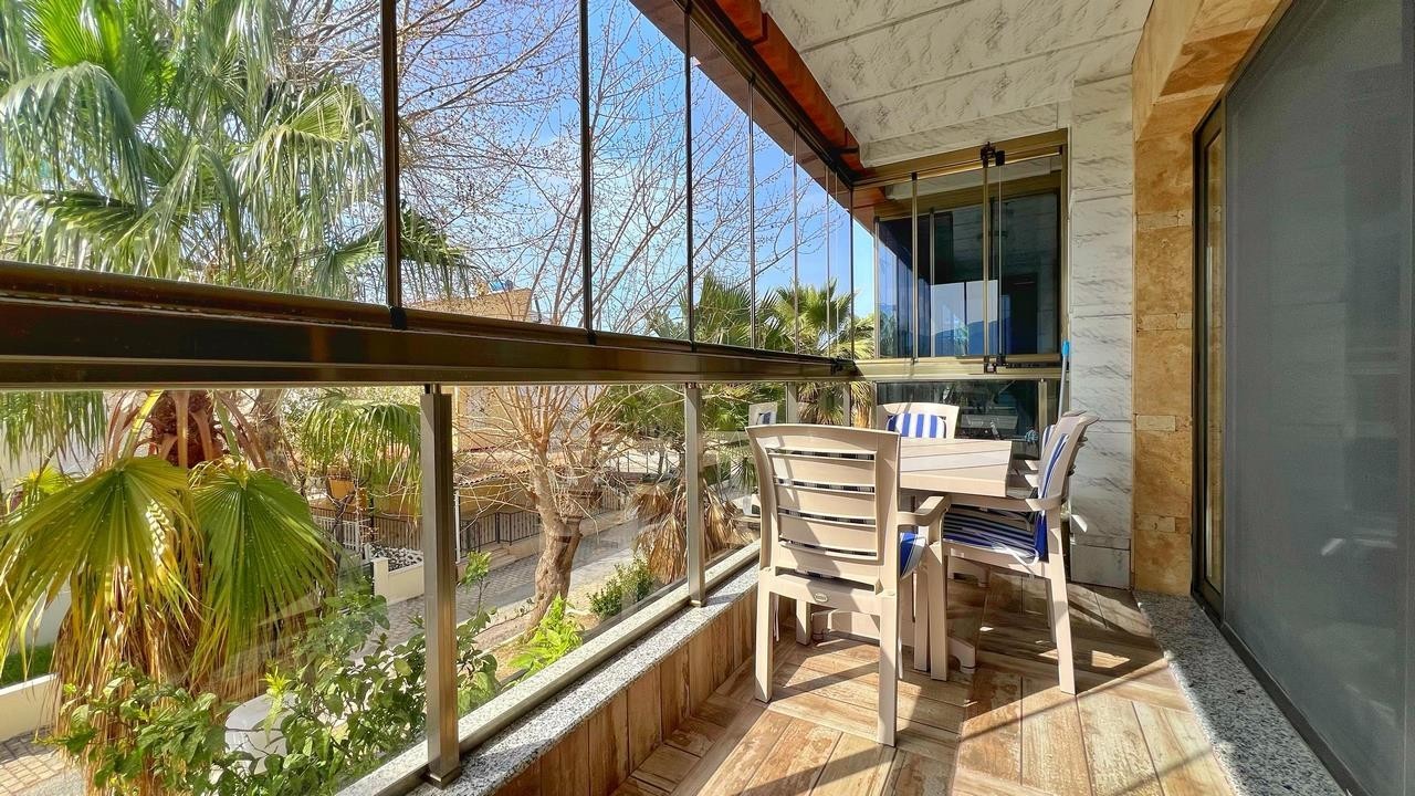 2+1 Apartment in Davutlar, 750 Meters to the Sea