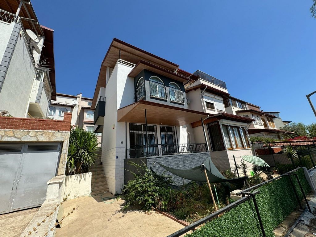 4-Bedroom Sea View Villa in a Prestigious Site, Walking Distance to the Beach and Town Center