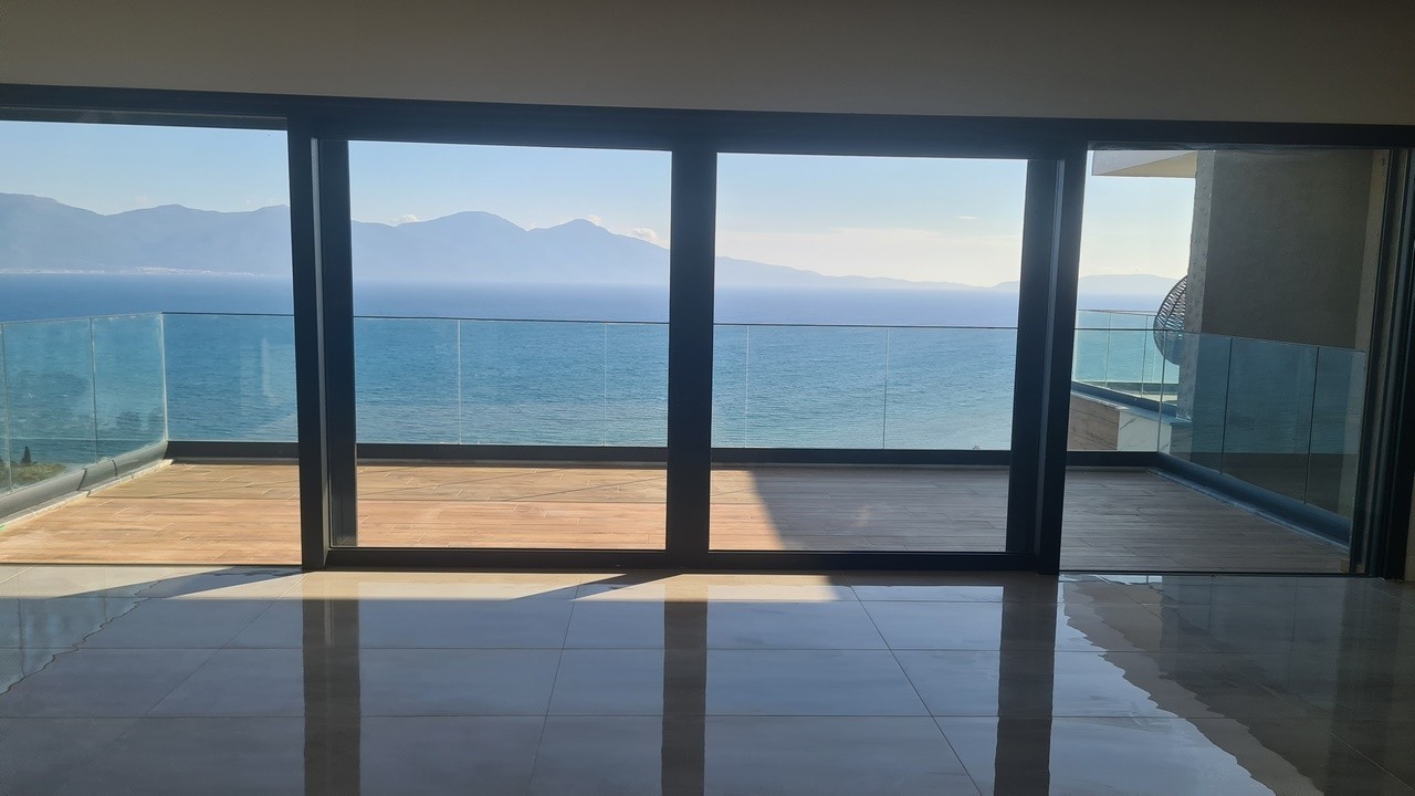 Private Apartment with Ocean View