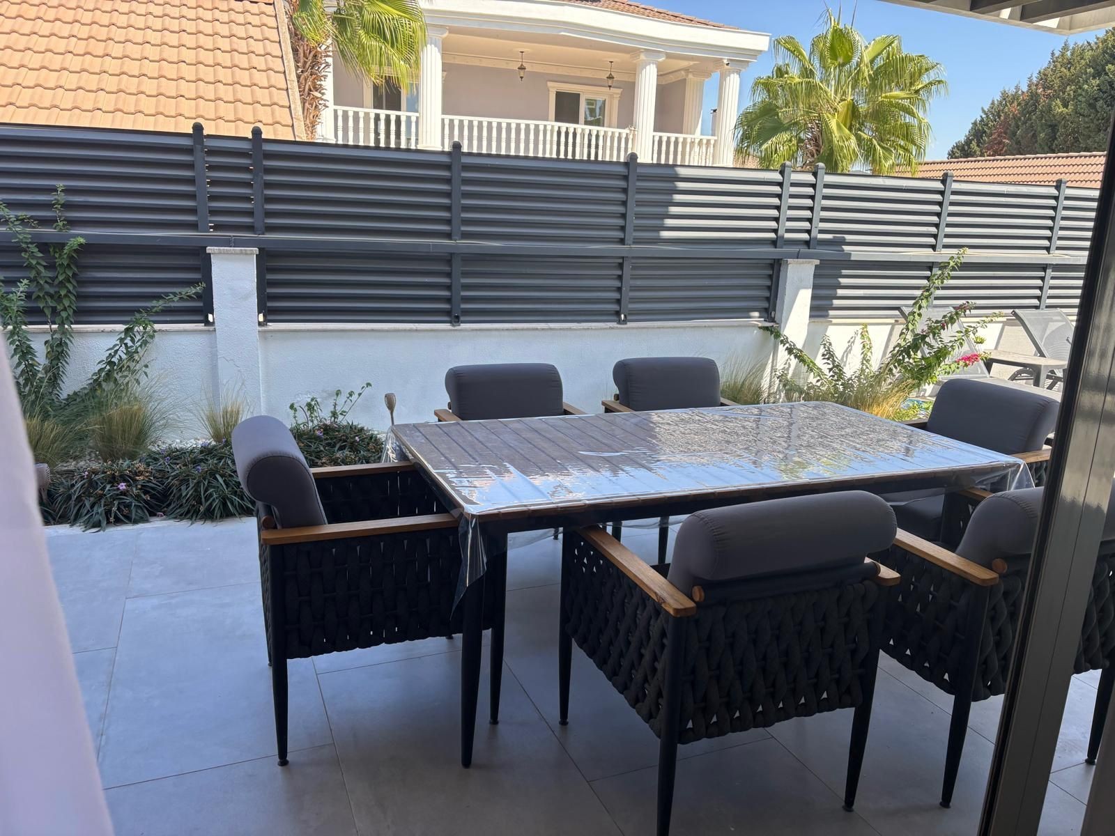 Detached villa with private pool for sale kusadasi