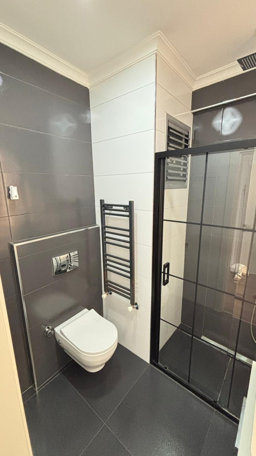 Apartment in a Boutique and Luxury Complex with Full Panoramic View in Kuşadası Kadınlar Denizi