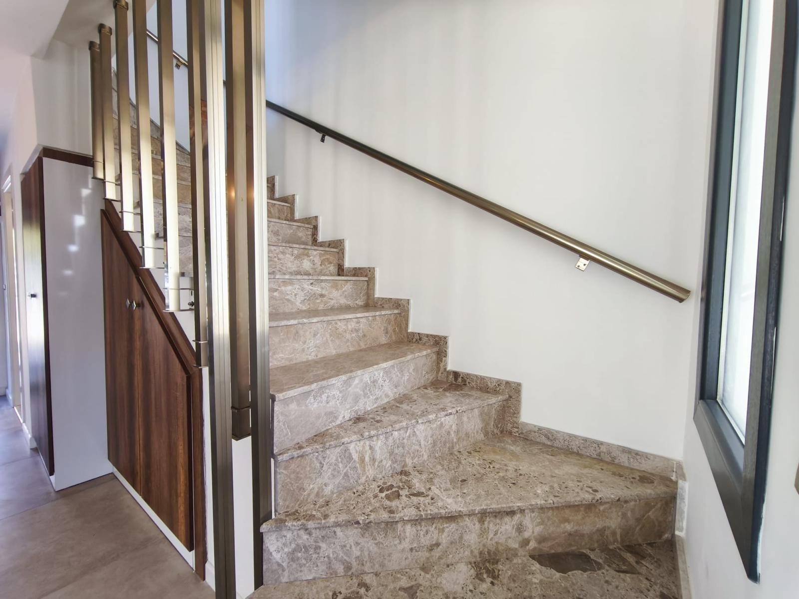 A Rare Opportunity in Kuşadası Soğucak: Corner Villa with Private Garden