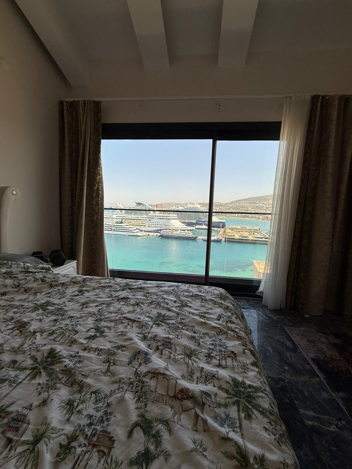 An Exclusive Seafront Villa in the Heart of Kuşadası