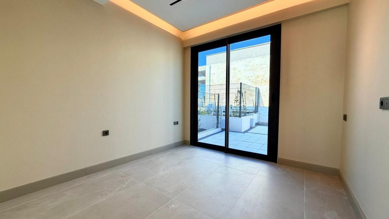 UNIQUE LUXURY VILLA WITH PRIVATE POOL & MODERN MEDITERRANEAN ARCHITECTURE IN KUŞADASI