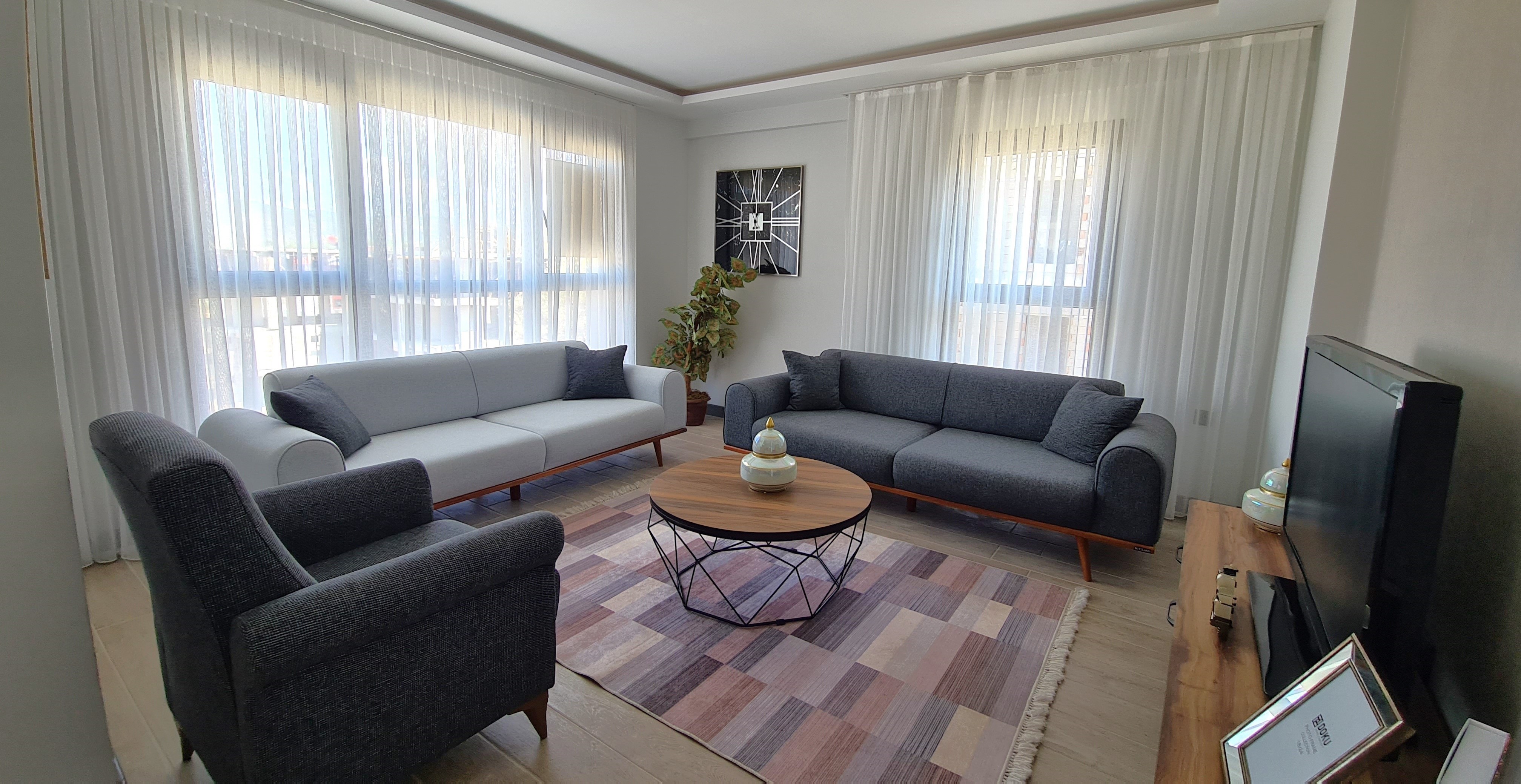 Fully furnished modern apartment for sale in Değirmendere Neighborhood, Kuşadası