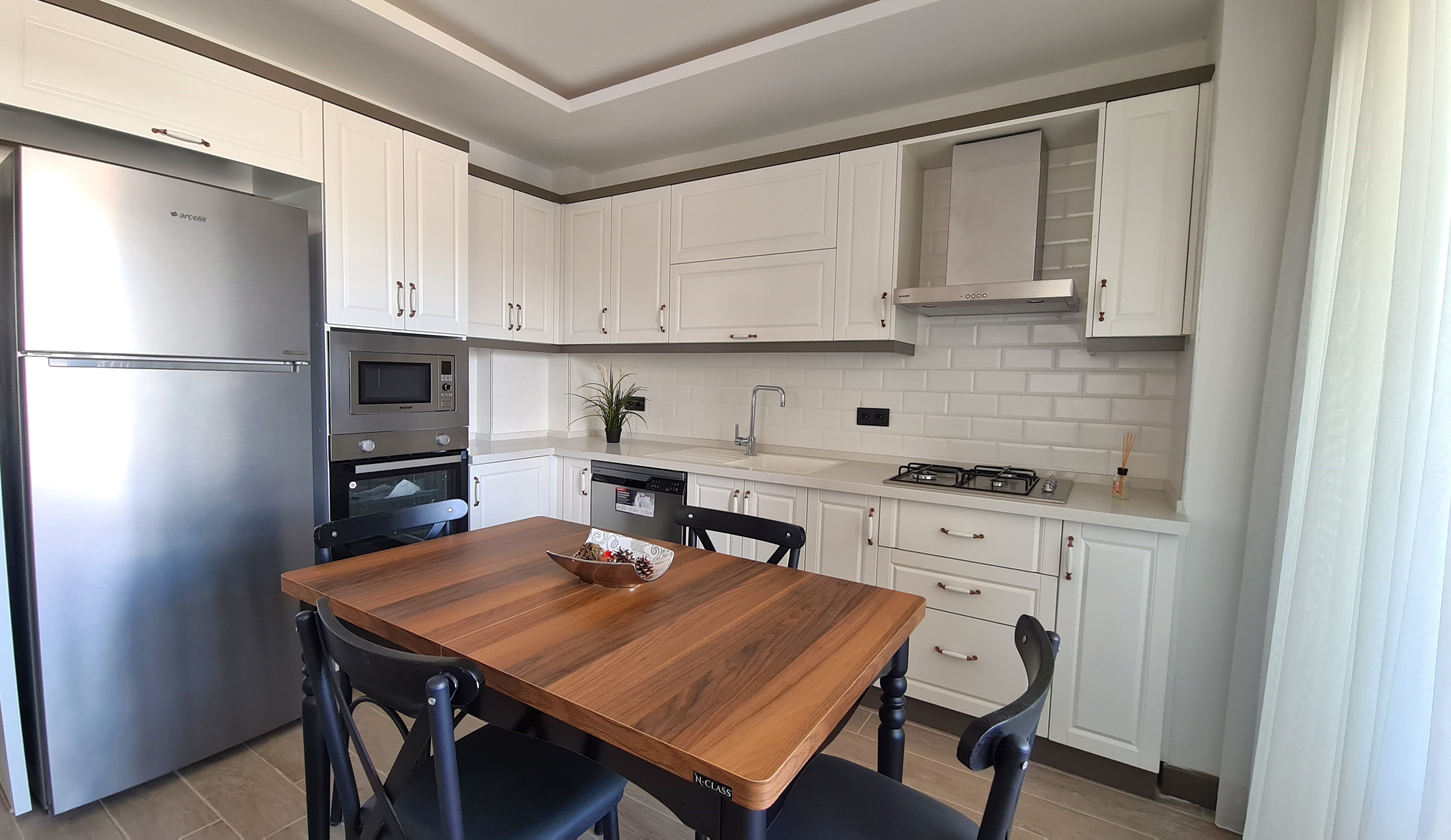 Fully furnished modern apartment for sale in Değirmendere Neighborhood, Kuşadası