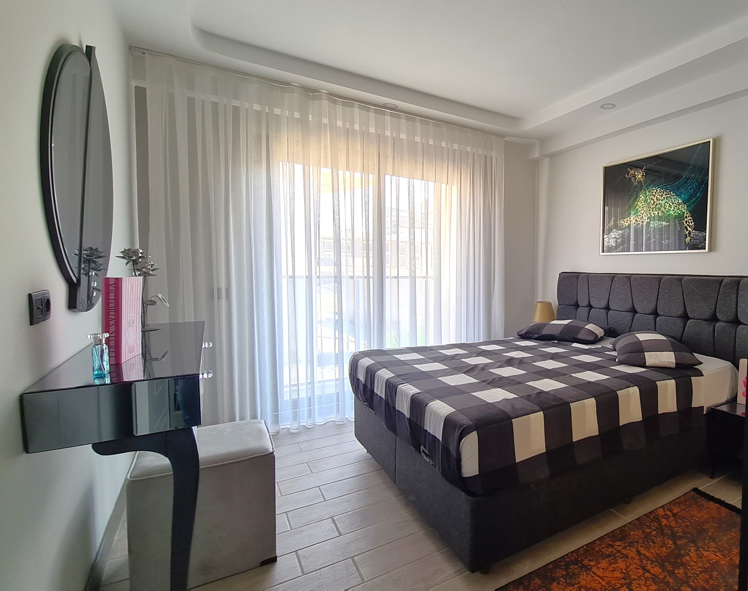Fully furnished modern apartment for sale in Değirmendere Neighborhood, Kuşadası