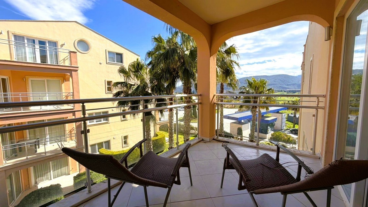 КВАРТИРА 1+1 В GOLF & SPA RESORT В КУШАДАСЫ.