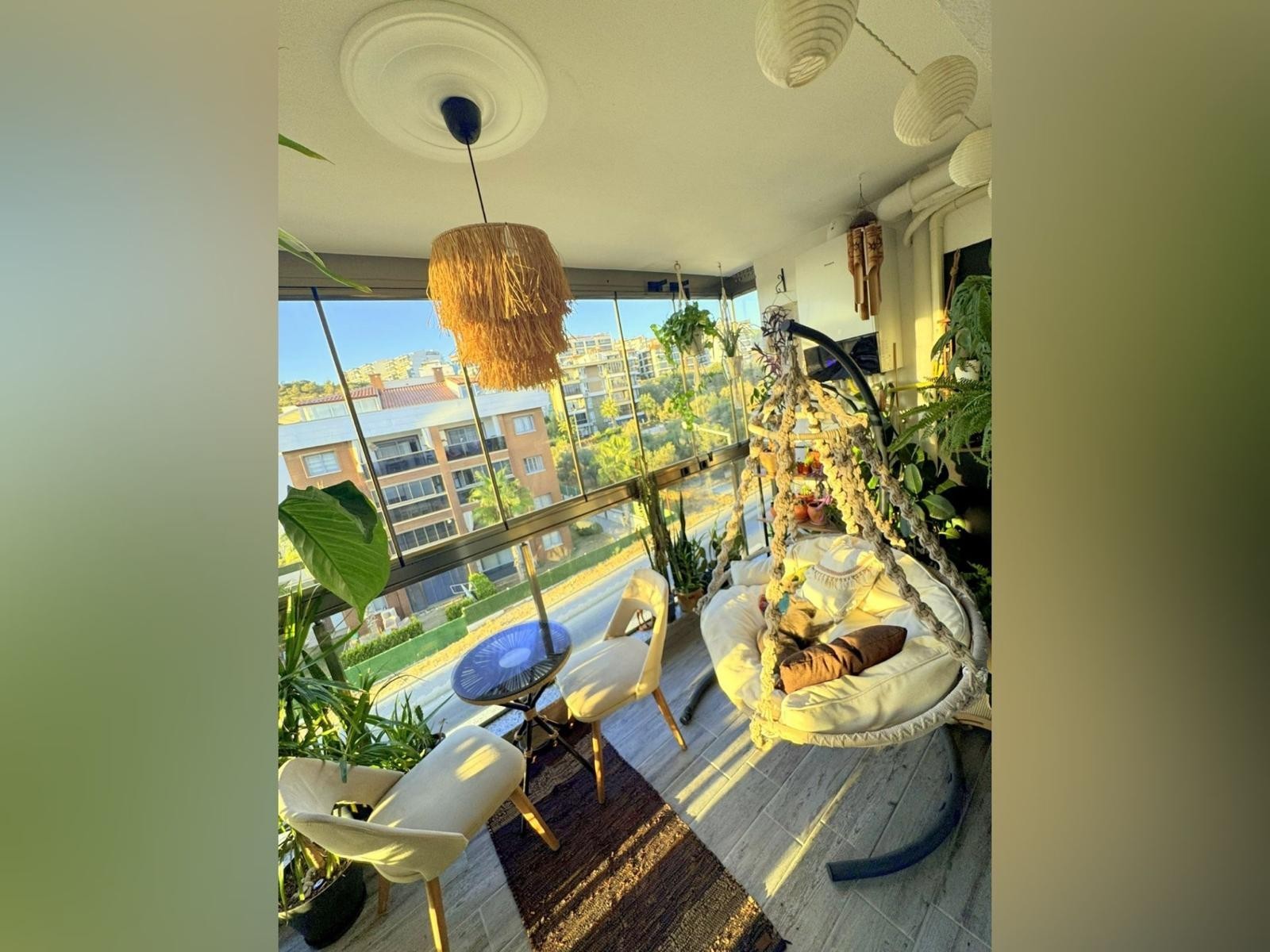 Modern Comfort & Award-Winning Design – 1 Bedroom 2 Bathrooms Gem in Prime Location in Kusadasi ! ✨