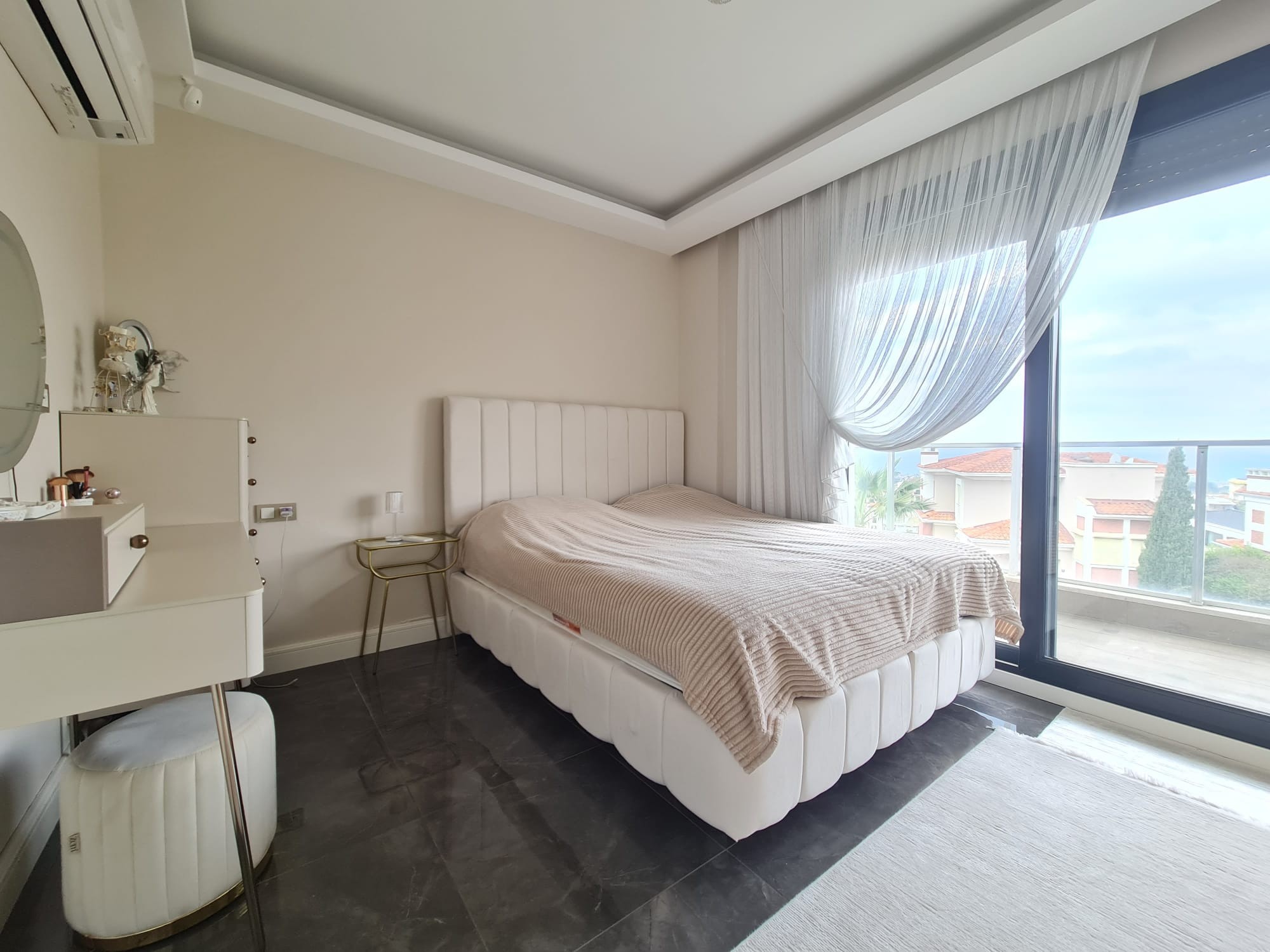 LUXURY 3+1 VILLA WITH SEA VIEWS, DETACHED, AND PRIVATE POOL