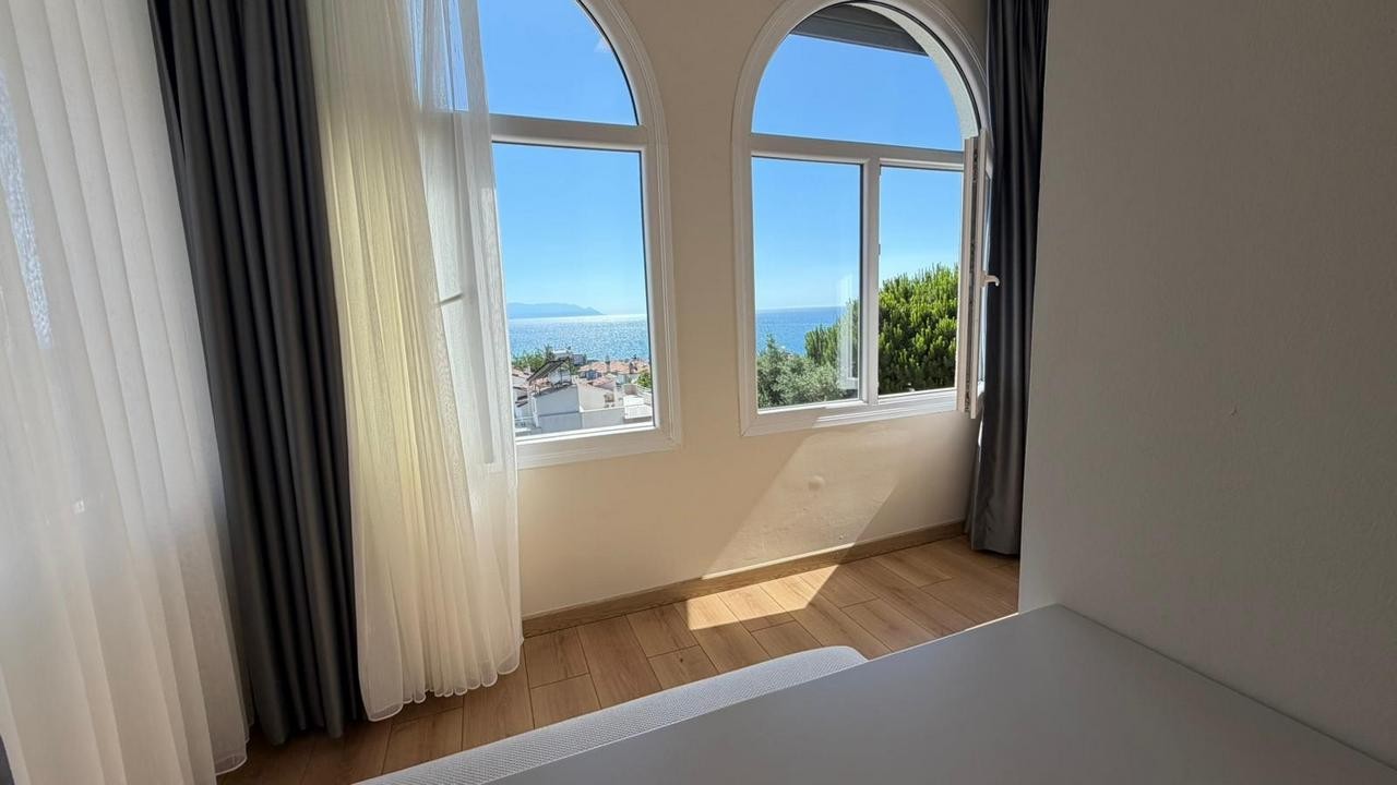 🌅Luxury Renovated Sea View Villa for Sale in Ladies Beach, Kuşadası🏡