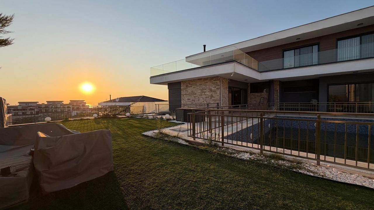 Exclusive Contemporary Villa with Panoramic Sea Views in Soğucak, Kuşadası