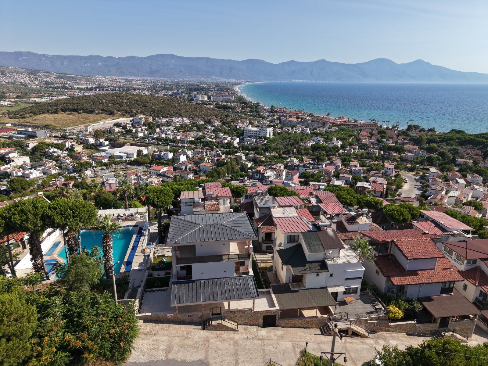 PRESTIGIOUS 6+1 VILLA WITH PANORAMIC SEA VIEWS & DIRECT POOL ACCESS | YAVANSU, KUŞADASI