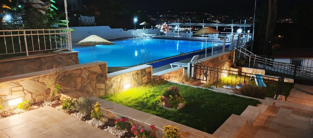 PRESTIGIOUS 6+1 VILLA WITH PANORAMIC SEA VIEWS & DIRECT POOL ACCESS | YAVANSU, KUŞADASI
