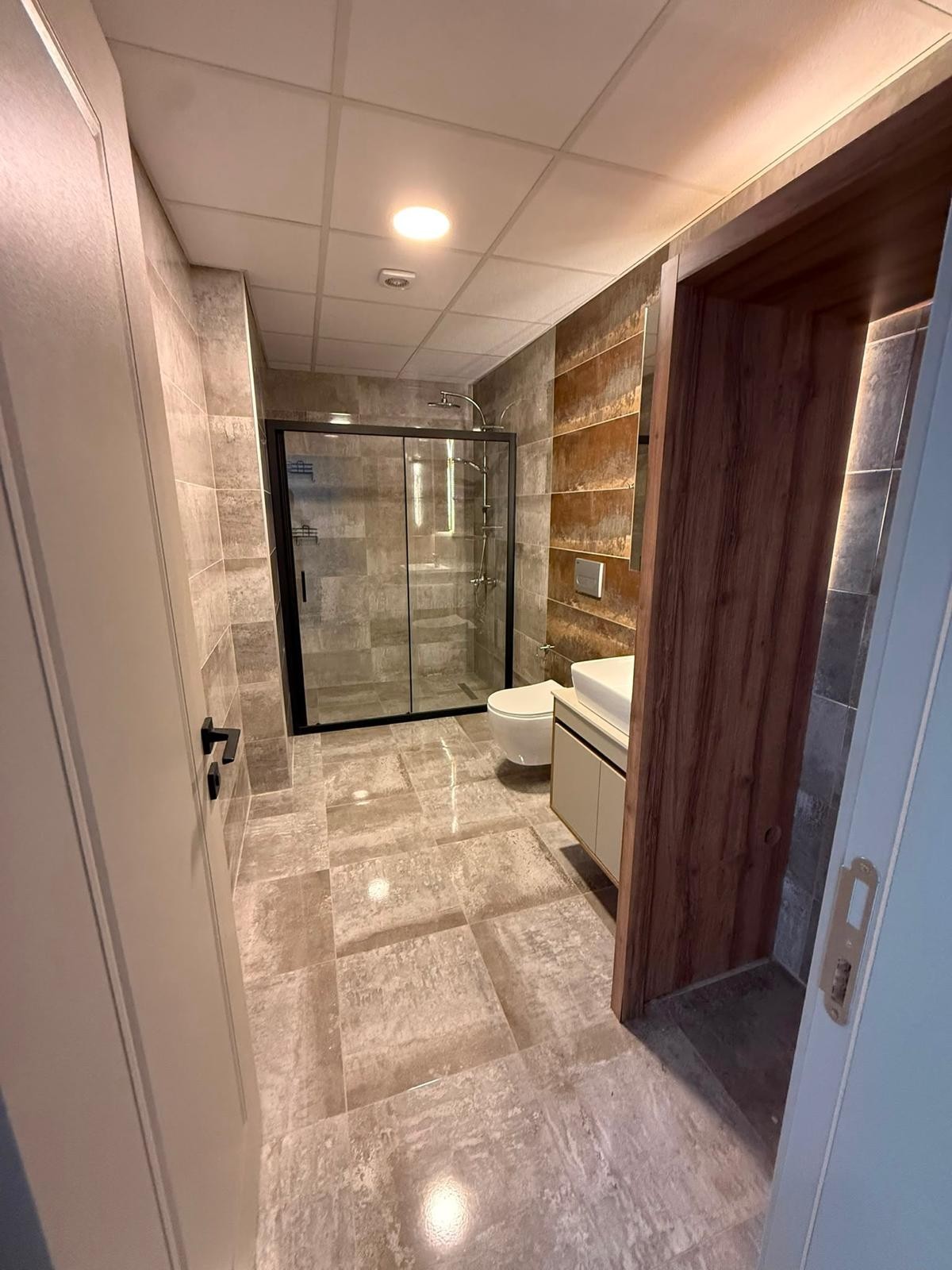 FOR SALE IN KUŞADASI | PRIVATE GARDEN 2+1 | 75 SQM | 50 SQM GARDEN & TERRACE | INDOOR & OUTDOOR POOLS