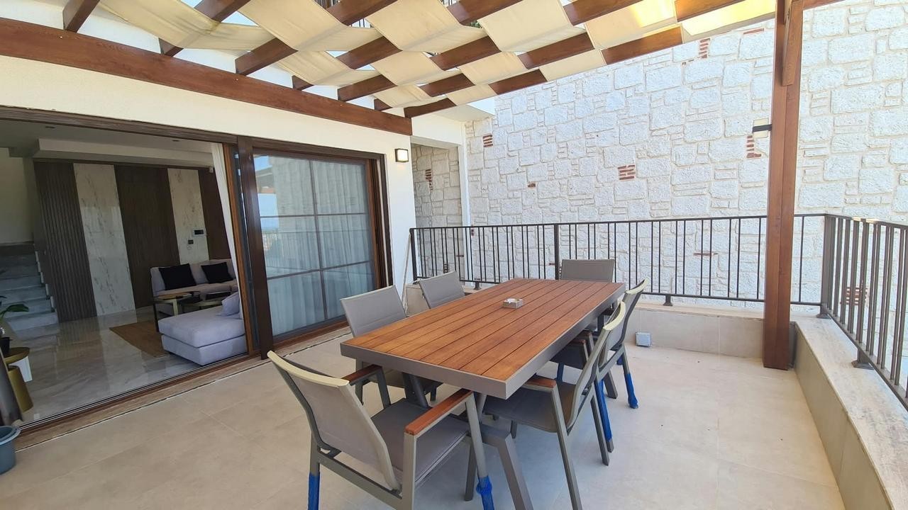 2+1 DETACHED VILLA WITH SEA VIEW IN KARAOVA, KUŞADASI