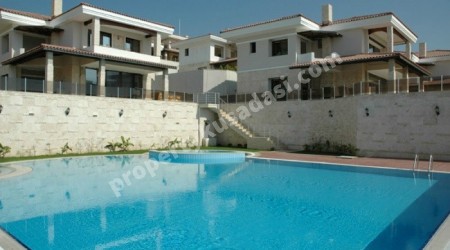 ОТДЕЛЬНАЯ ВИЛЛА С ВИДОМ НА МОРЕ В КУШАДАСЫ.