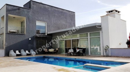 ЭЛИТНАЯ ВИЛЛА С ВИДОМ НА МОРЕ И ЧАСТНЫМ БАССЕЙНОМ В КУШАДАСЫ.