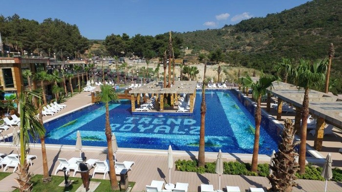 4 Bed 250m2  Apartment in Trend Royal Residence Kusadasi for Sale