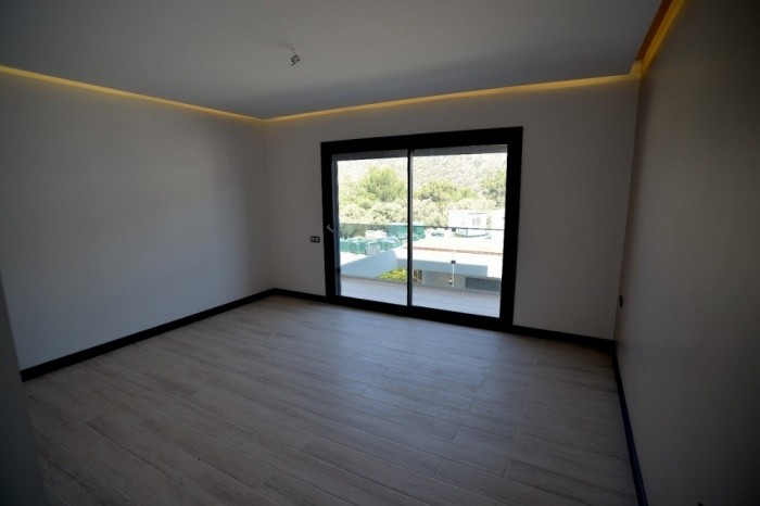 Luxury Detached Villas With Private Pool