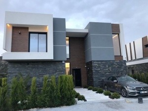 Luxury Detached Villas With Private Pool